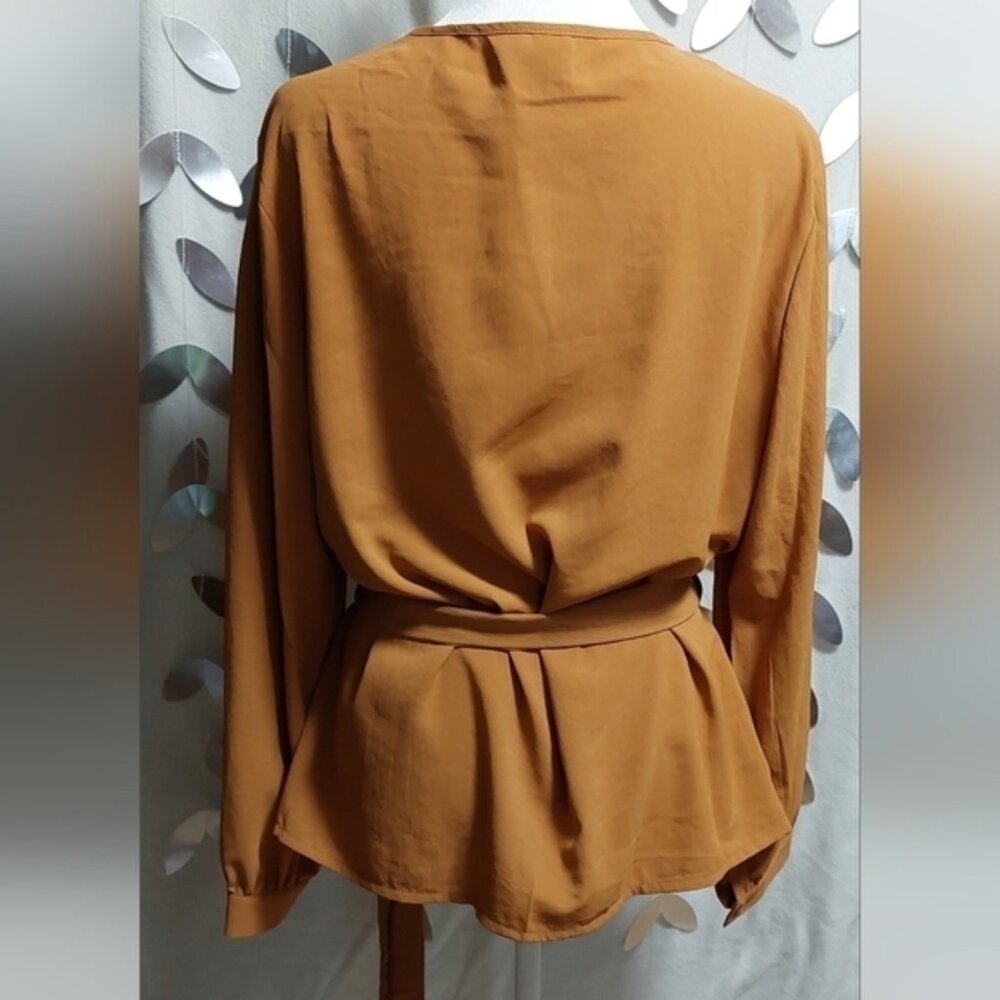 Shein Wrap Top Size 0XL